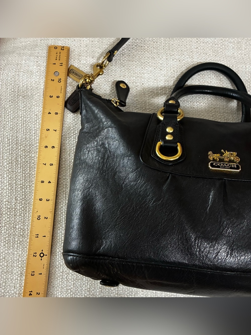 Coach EUC Madison Sabrina Black Leather Shoulder Satchel with Gold Hardware - Picture 14 of 16
